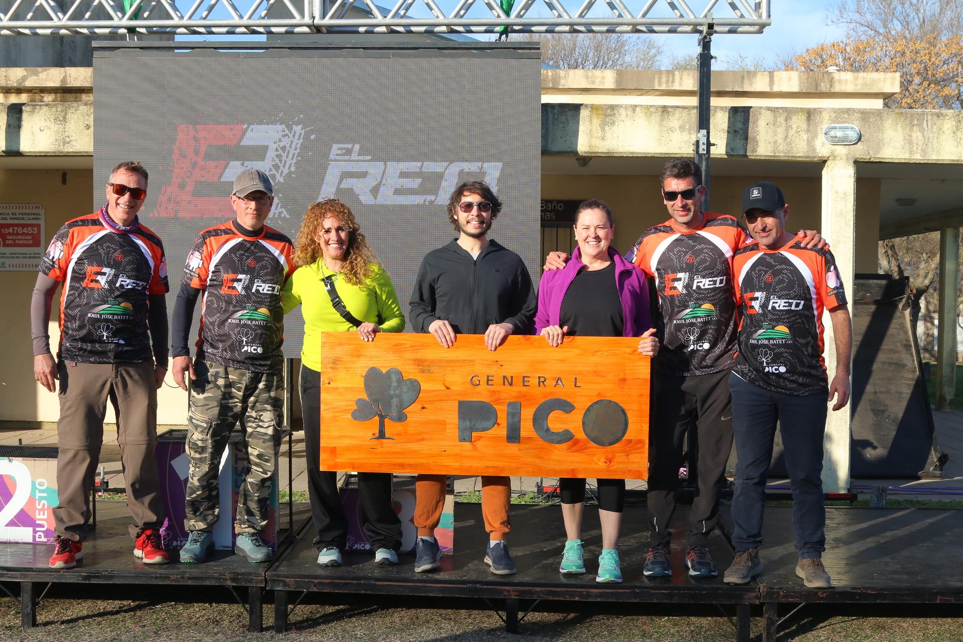LA INTENDENTA FERNANDA ALONSO PARTICIPÓ DE LA PREMIACIÓN DEL TRAIL RUNNING MTB “EL RETO”